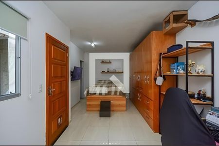 Quarto 3 de casa à venda com 2 quartos, 125m² em Jardim Regis, São Paulo
