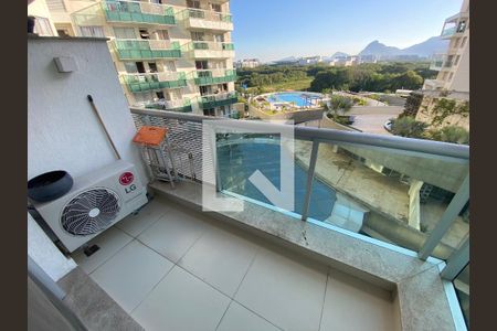 Varanda - Sala de apartamento à venda com 2 quartos, 85m² em Barra da Tijuca, Rio de Janeiro