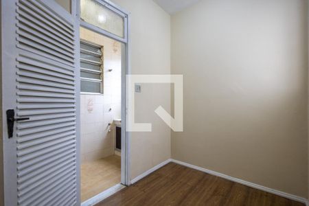 Quarto de Serviço de apartamento à venda com 2 quartos, 72m² em Grajaú, Rio de Janeiro