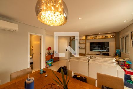 Sala de apartamento à venda com 3 quartos, 109m² em Centro Comercial Jubran, Barueri