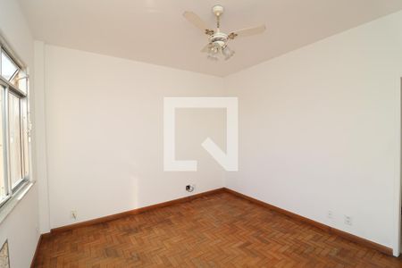 Sala de apartamento à venda com 2 quartos, 75m² em Jardim Guanabara, Rio de Janeiro