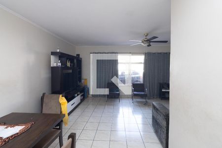 Sala  de casa à venda com 4 quartos, 200m² em Parque Novo Mundo, São Paulo