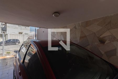Garagem de casa à venda com 4 quartos, 200m² em Parque Novo Mundo, São Paulo