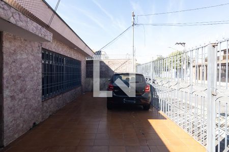 Garagem de casa à venda com 4 quartos, 200m² em Parque Novo Mundo, São Paulo