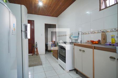 Cozinha de casa à venda com 2 quartos, 100m² em Humaitá, Porto Alegre