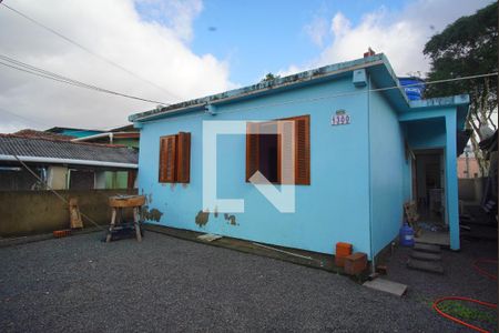 Quintal de casa à venda com 2 quartos, 100m² em Humaitá, Porto Alegre