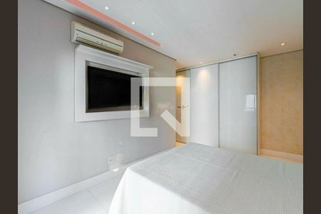 Apartamento para alugar com 3 quartos, 210m² em Vila Suzana, São Paulo