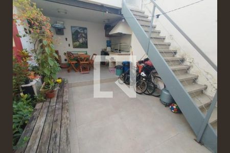 Casa à venda com 2 quartos, 130m² em Campo Belo, São Paulo
