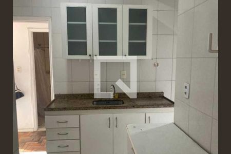 Apartamento à venda com 2 quartos, 75m² em Copacabana, Rio de Janeiro