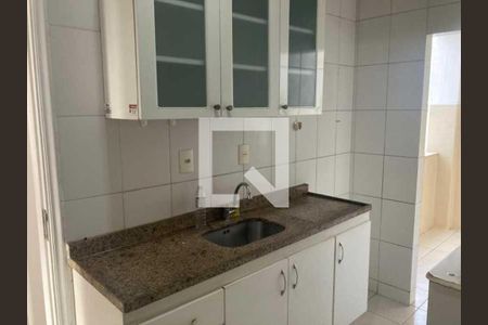 Apartamento à venda com 2 quartos, 75m² em Copacabana, Rio de Janeiro