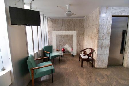Portaria de apartamento para alugar com 3 quartos, 150m² em Icaraí, Niterói