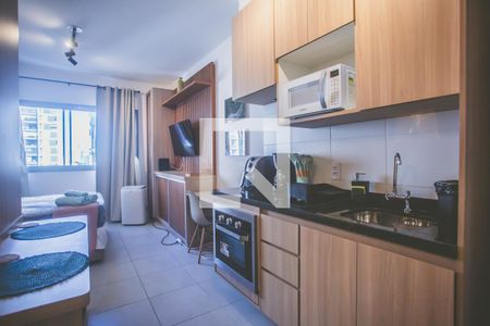 Cozinha de kitnet/studio à venda com 1 quarto, 24m² em Vila Clementino, São Paulo