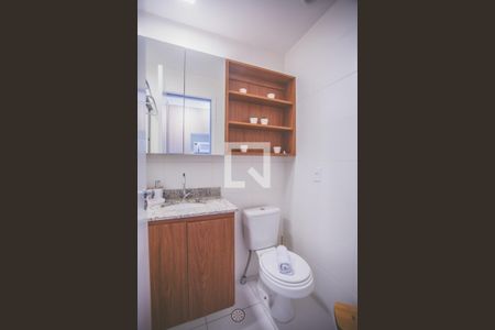 Banheiro de kitnet/studio à venda com 1 quarto, 24m² em Vila Clementino, São Paulo