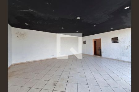 Garagem de casa à venda com 3 quartos, 295m² em Vila Santa Maria, São Paulo