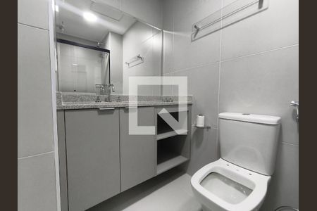 Banheiro de apartamento para alugar com 1 quarto, 23m² em Paraíso, São Paulo