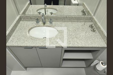 Banheiro de apartamento para alugar com 1 quarto, 23m² em Paraíso, São Paulo