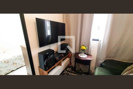 Sala de apartamento para alugar com 2 quartos, 36m² em Bonfim, Osasco