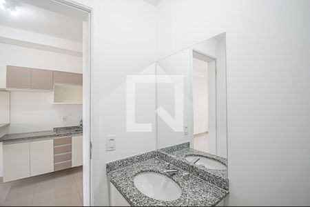 Banheiro de apartamento à venda com 1 quarto, 40m² em Jardim do Mar, São Bernardo do Campo