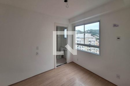 Suíte de apartamento à venda com 1 quarto, 40m² em Santa Rosa, Niterói