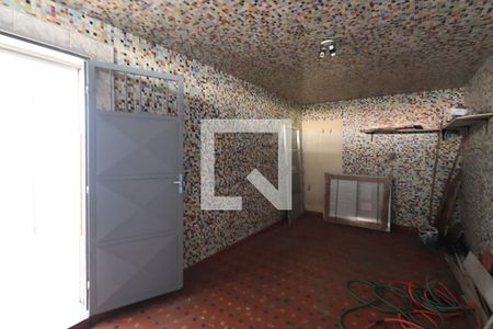 Garagem 1 de casa à venda com 5 quartos, 319m² em Vila Gomes Cardim, São Paulo