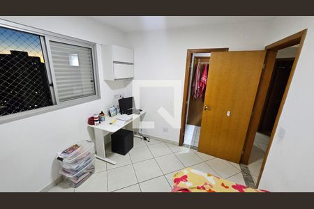 Suíte 1  de apartamento para alugar com 3 quartos, 93m² em Residencial Eldorado, Goiânia