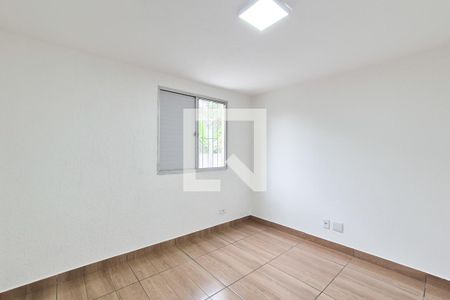 Quarto 2 de apartamento para alugar com 2 quartos, 54m² em Jardim Alvorada, Santo André