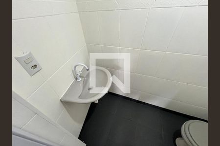Banheiro da Garagem de casa à venda com 4 quartos, 250m² em Mandaqui, São Paulo