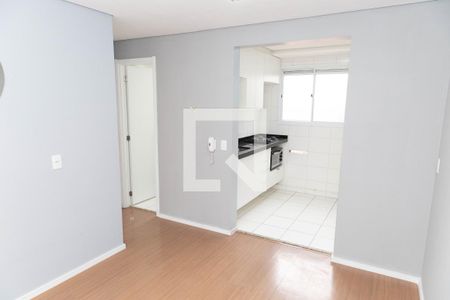 Sala de apartamento para alugar com 2 quartos, 38m² em Jardim Albertina, Guarulhos