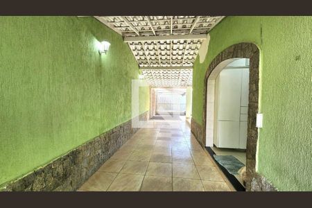 Casa à venda com 5 quartos, 260m² em Piratininga, Niterói