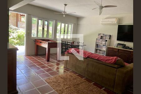 Casa à venda com 5 quartos, 440m² em Santo Antônio, Niterói