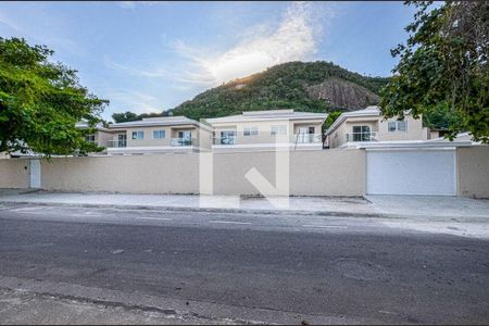 Casa à venda com 3 quartos, 97m² em Cafubá, Niterói
