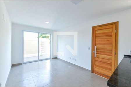 Casa à venda com 3 quartos, 97m² em Cafubá, Niterói