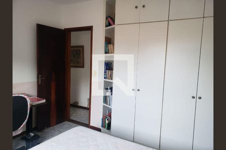 Casa à venda com 3 quartos, 135m² em Piratininga, Niterói