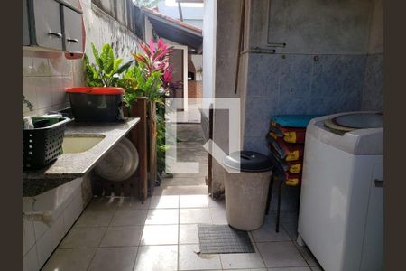 Casa à venda com 3 quartos, 135m² em Piratininga, Niterói