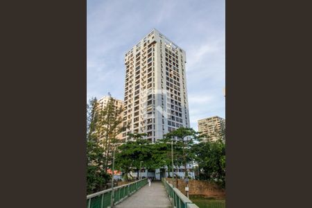 Fachada de apartamento à venda com 1 quarto, 64m² em Barra da Tijuca, Rio de Janeiro