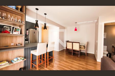 Sala de apartamento à venda com 2 quartos, 86m² em Jardim Brasil, Campinas