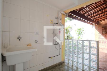 Área de Serviço de casa de condomínio à venda com 5 quartos, 290m² em Vila Carrão, São Paulo