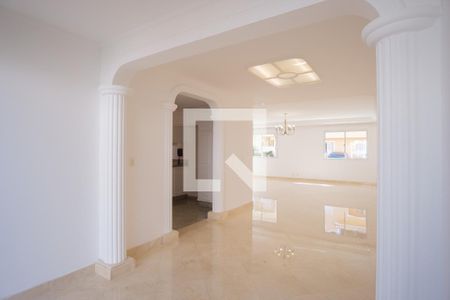 Sala de casa de condomínio à venda com 5 quartos, 290m² em Vila Carrão, São Paulo