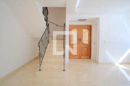 Sala de casa de condomínio à venda com 5 quartos, 290m² em Vila Carrão, São Paulo