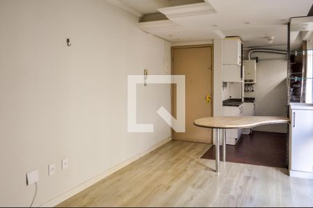 Sala de apartamento à venda com 1 quarto, 48m² em Centro Histórico, Porto Alegre