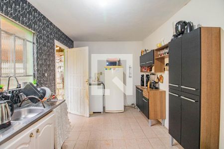 Cozinha de casa à venda com 2 quartos, 90m² em Jardim Carvalho, Porto Alegre