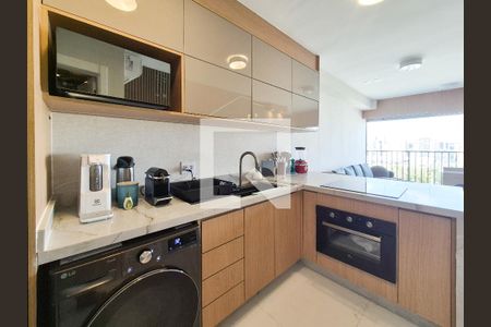 Cozinha de apartamento à venda com 1 quarto, 61m² em Indianópolis, São Paulo