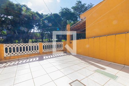 Casa 1: Varanda Quarto 2 de casa à venda com 6 quartos, 160m² em Jardim Coimbra, São Paulo