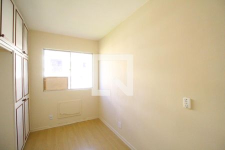 Quarto 2 de apartamento para alugar com 2 quartos, 50m² em Freguesia (jacarepaguá), Rio de Janeiro