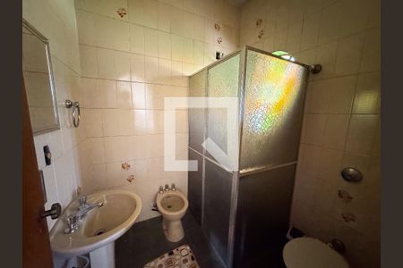 Casa à venda com 5 quartos, 1200m² em Jardim Riacho das Pedras, Contagem