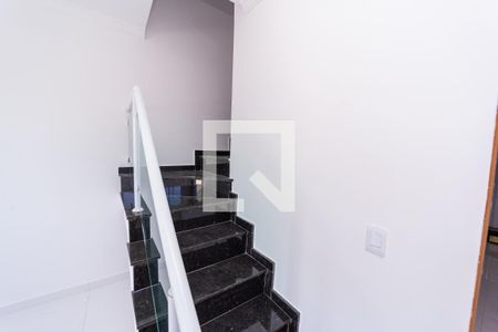 escada de casa à venda com 2 quartos, 75m² em Vila Nhocuné, São Paulo
