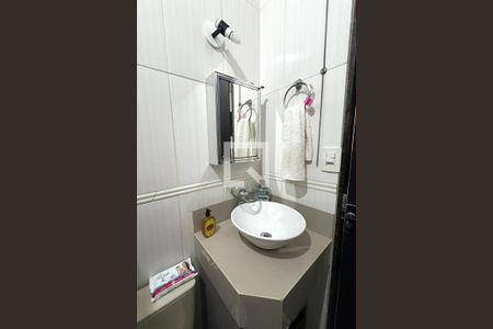 Banheiro da Suíte de casa à venda com 3 quartos, 240m² em Vila M Genoveva, Jundiaí