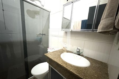 Banheiro 2 de casa à venda com 3 quartos, 330m² em Vila M Genoveva, Jundiaí
