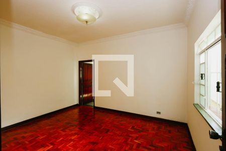 Sala de casa à venda com 3 quartos, 227m² em Vila Moraes, São Paulo