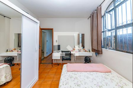 Quarto 1 de casa à venda com 3 quartos, 374m² em Havaí, Belo Horizonte